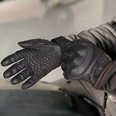 STRIKER - PRO INDESTRUCTIBLE TACTICAL GLOVES ( BUY 1 GET 1 FREE)